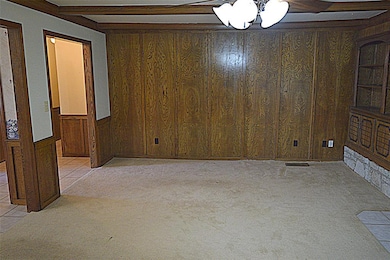 16504 Kings Rd, Shawnee, OK 74801 - photo 7