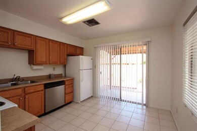 Kitchen 3