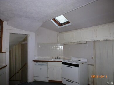 625 Hawthorne Rd, Bethlehem, PA 18018 - photo 6