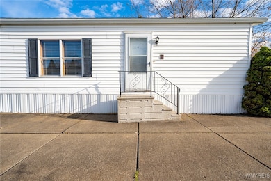 17 Rippleway Dr, Hamburg, NY 14075 - photo 4