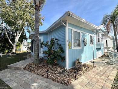 10831 Vireo Cir, Estero, FL 33928 - photo 3