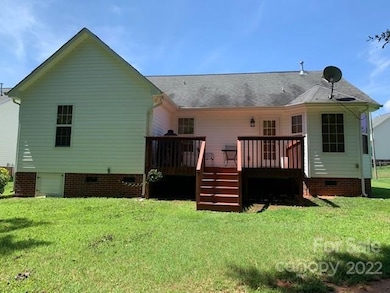 4052 Hereford Ln, Dallas, NC 28034 - photo 6