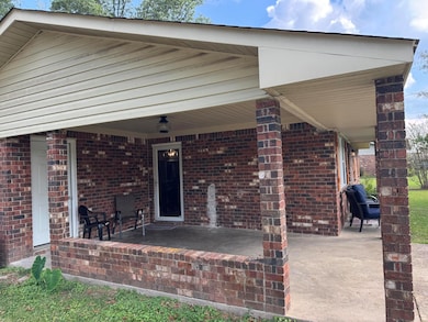 603 Burdine St, Amory, MS 38821 - photo 5