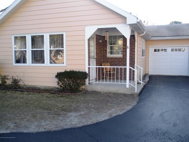 13b Mohican ln.