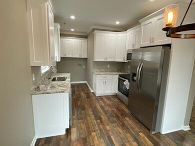 208 River St, Iva, SC 29655 - photo 4