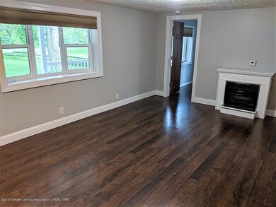 Living room to bedrm 2
