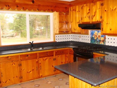 1950 Holly Cove Rd, Hayes, VA 23072 - photo 6