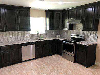 2127 County Road 367, Alvin, TX 77511 - photo 7