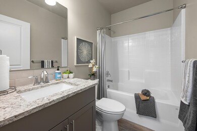 The Canyon - Bathroom