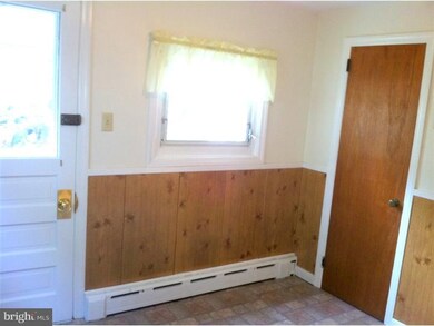 122 Isabel Ave, Glenolden, PA 19036 - photo 4