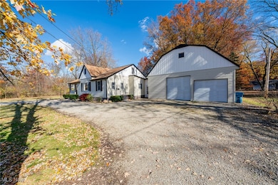 7097 Stearns Rd, Olmsted Falls, OH 44138 - photo 3