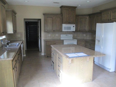 1702 Key Largo, Weslaco, TX 78596 - photo 5