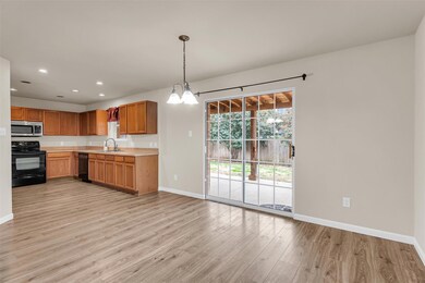 1604 Timber Glen Dr, Bedford, TX 76022 - photo 4