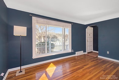 23400 Rosewood St, Oak Park, MI 48237 - photo 6