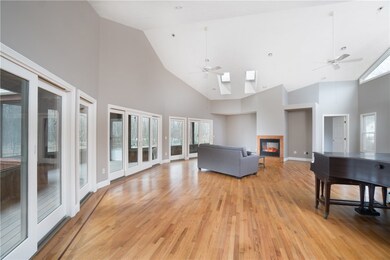 724 Central Pike, North Scituate, RI 02857 - photo 3