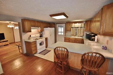 704 N Main St, Tipton, IN 46072 - photo 5