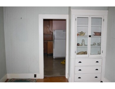 18 Bridge St, Millers Falls, MA 01349 - photo 6