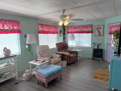 2042 S Coyote Ave, Yuma, AZ 85364 - photo 4