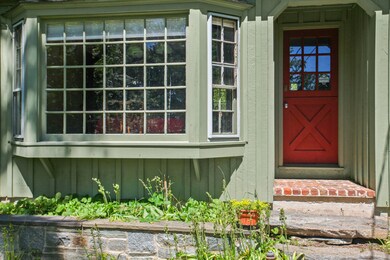 19 Tod Ln Greenwich CT 06831-print-005-0