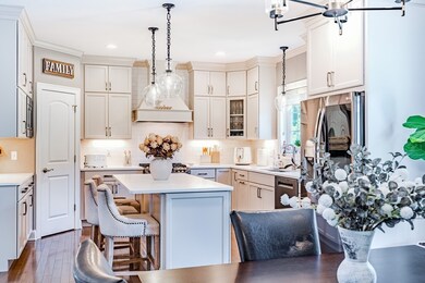 59 Camden Ln, Cranston, RI 02921 - photo 5