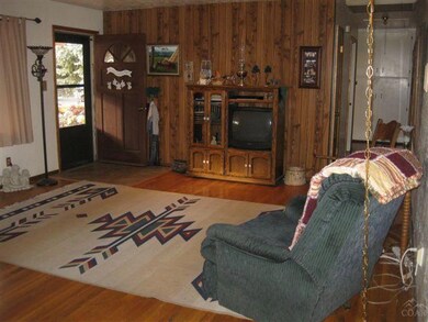 328 N Humbolt St, Canyon City, OR 97820 - photo 5