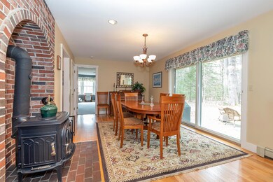 17 Victoria Rd, Camden, ME 04843 - photo 4