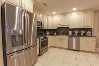 450 E Nashville Ave unit 405, Wildwood, NJ 08260 - photo 3