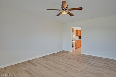 95 N 21st St, Las Vegas, NV 89101 - photo 3