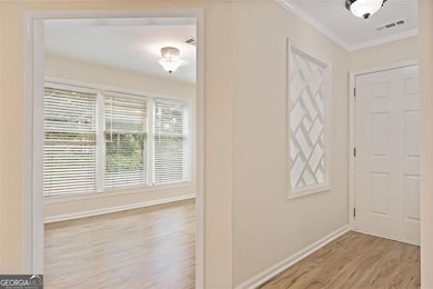 911 Hollyfax Cir NE, Atlanta, GA 30328 - photo 7