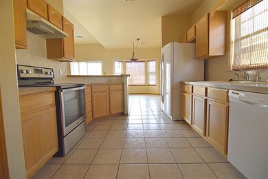 1121 Mimosa Ave unit 2, Alamogordo, NM 88310 - photo 7