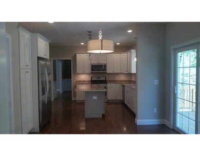 56 Richardson St, Uxbridge, MA 01569 - photo 4