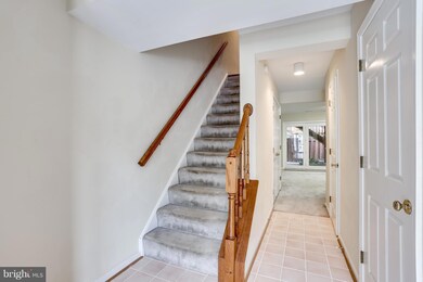 5203 Lightfoot Path, Columbia, MD 21044 - photo 2