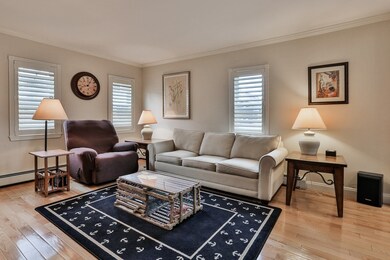 11 Franklin St, Newburyport, MA 01950 - photo 3