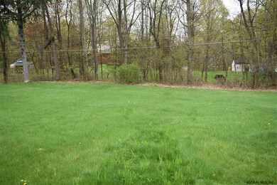 3 S Colonial Heights, Troy, NY 12180 - photo 4