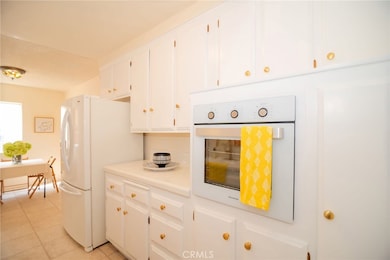 8710 Delgany Ave unit 15, Playa Del Rey, CA 90293 - photo 4