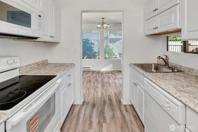 1604 149th Place SE unit 2, Bellevue, WA 98007 - photo 7