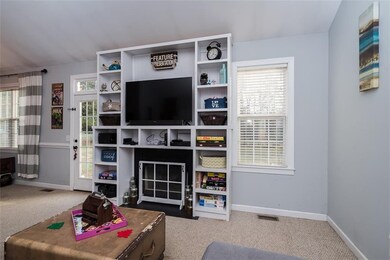 2447 Foxfire Ln, Burlington, NC 27217 - photo 3