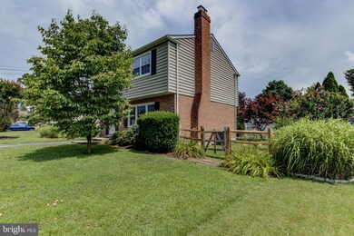 1902 Pershing Ave, Morton, PA 19070 - photo 3