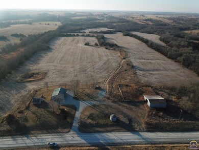 15731 142nd Rd, Mayetta, KS 66509 - photo 3