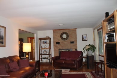372 Alexander Ave, Howell, NJ 07731 - photo 2