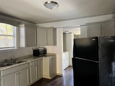 8214 Sussex St, Fort Worth, TX 76108 - photo 4