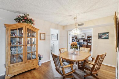 10027 W Ocotillo Dr, Sun City, AZ 85373 - photo 5