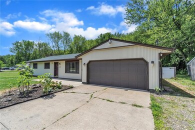 448 Abbe Rd, Sheffield Lake, OH 44054 - photo 4