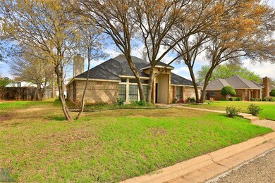 4018 Inverrary Dr, Abilene, TX 79606 - photo 2