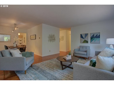 Living Room/Dining Room