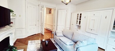 387 Beacon St unit 2, Boston, MA 02116 - photo 5