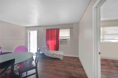 628 SW 4th St unit 1, Belle Glade, FL 33430 - photo 3