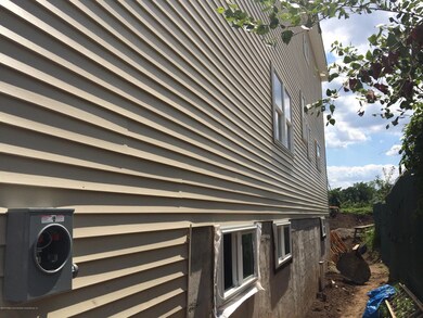 640 Liberty Ave, Staten Island, NY 10305 - photo 3