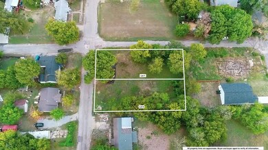 1701 W 11th Ave, Corsicana, TX 75110 - photo 3