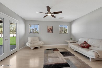 1520 N Iowa-11